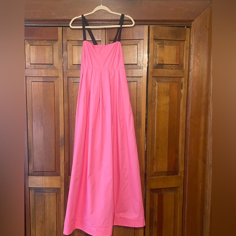 Elegant Pink Gown with Black Straps